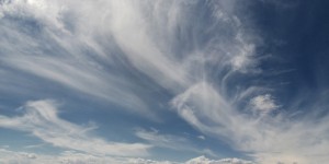 wispy-cirrus-clouds-2011-07-04-featured