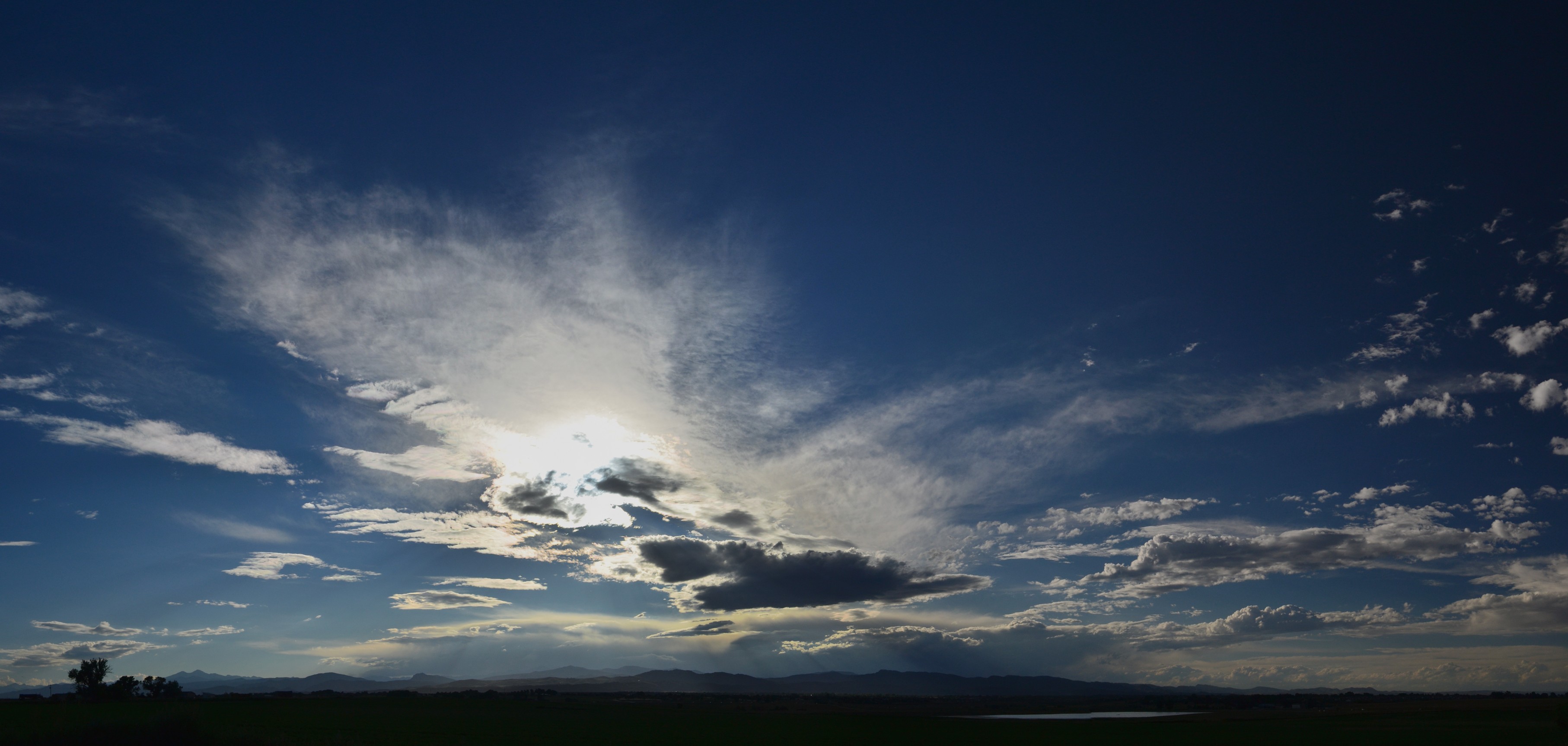 bright-backlit-afternoon-cloud-splash-2011-08-16.jpg