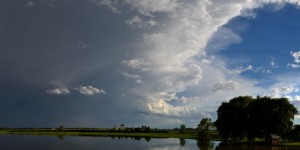 storms-edge-2011-08-03-featured