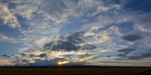 varied-clouds-cirrus-sunset-panoramic-2011-08-27-featured