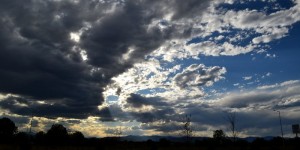 gods-rays-clouds-2011-09-26-featured