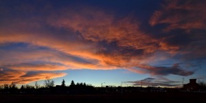 orange-winter-stratus-clouds-sunset-2011-01-10-featured